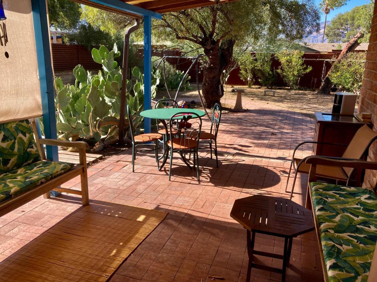 Casa Azul: Pet-Friendly Adobe Oasis in Central Location Tucson Exterior photo
